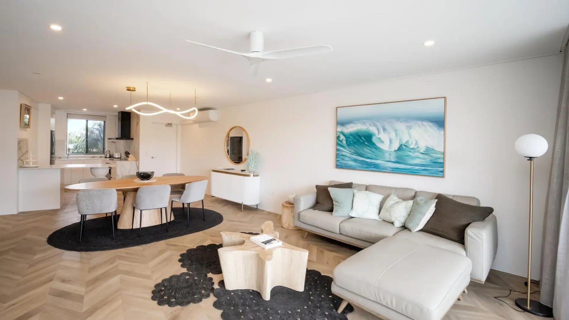 ביירון ביי Bay Royal Apartments ביירון ביי