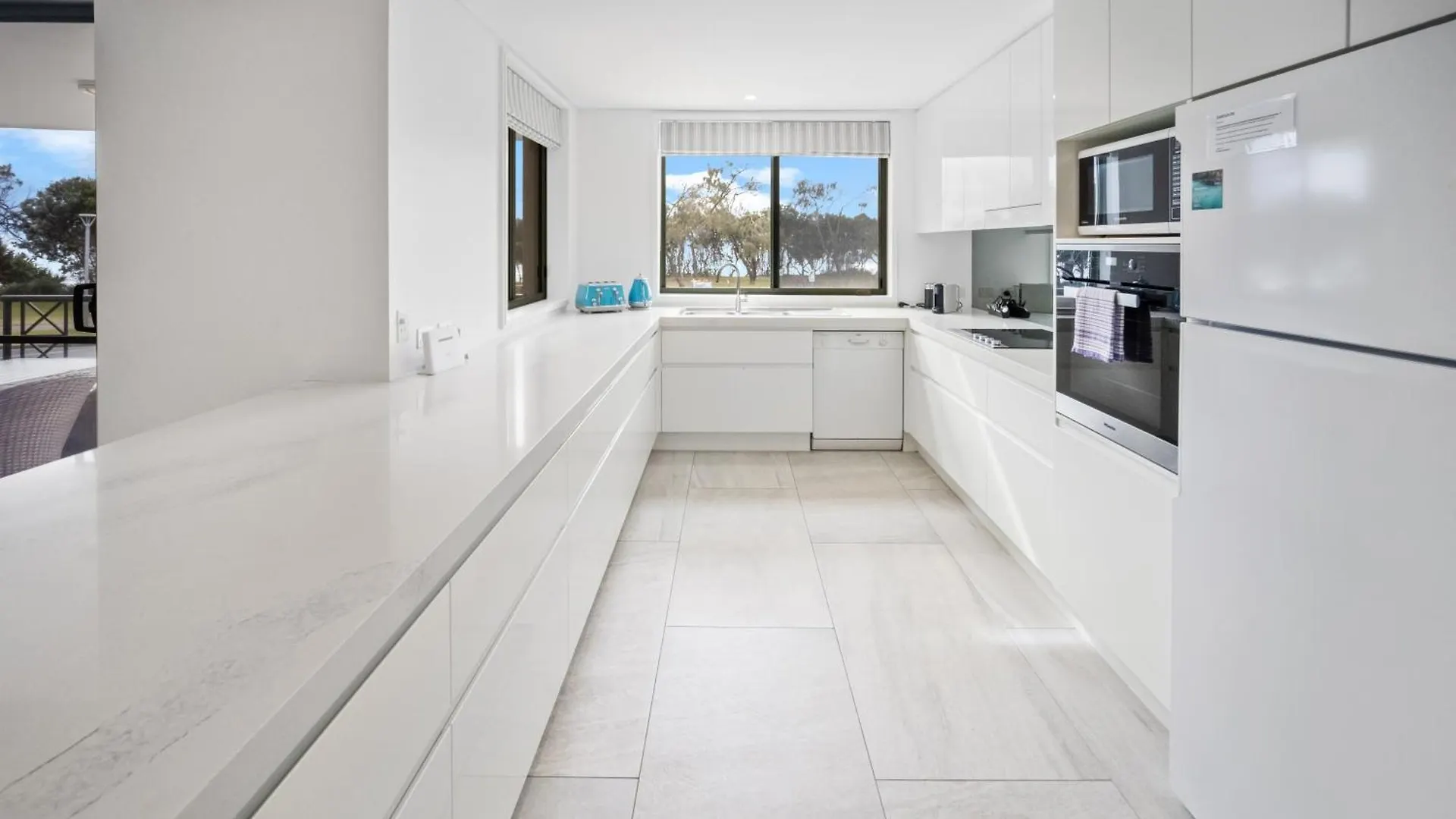 Bay Royal Apartments Byron Bay